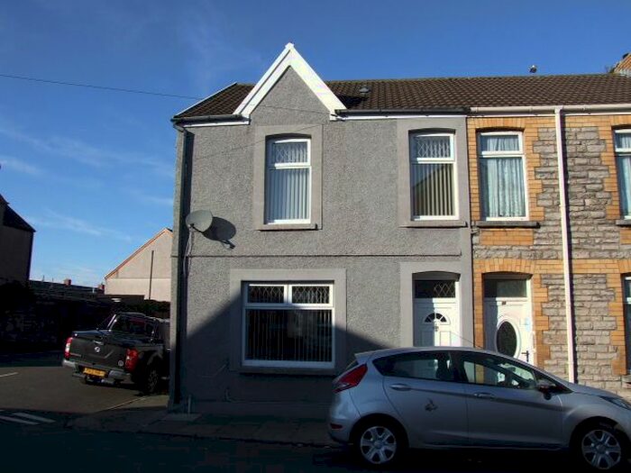 4 Bedroom Semi-Detached House To Rent In 12 Dunraven Street, Aberavon, Port Talbot SA12