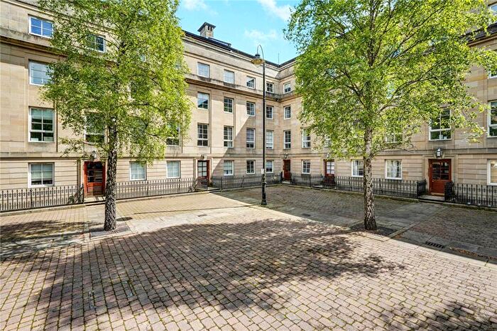 2 Bedroom Flat For Sale In St. Andrews Square, Glasgow, Glasgow City, G1