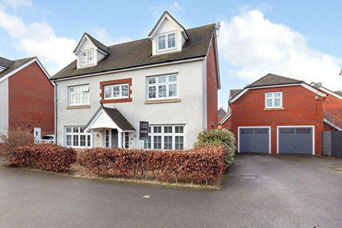 6 Bedroom Detached House For Sale In Wood Leaze, Devizes, SN10