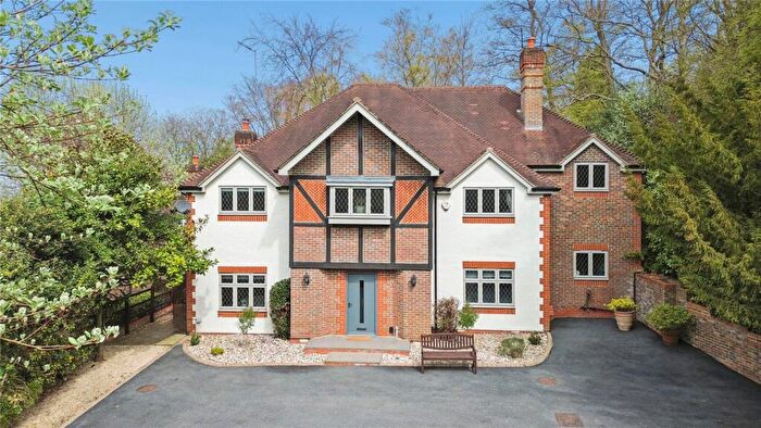 6 Bedroom Detached House For Sale In Burgess Wood Grove, Beaconsfield, Buckinghamshire, HP9