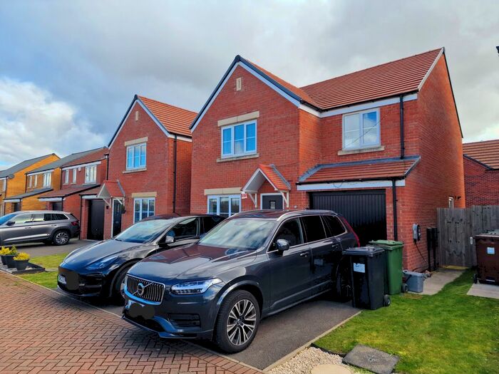 4 Bedroom Detached House To Rent In Carolside Grove, Hampton Gardens, Peterborough, PE7