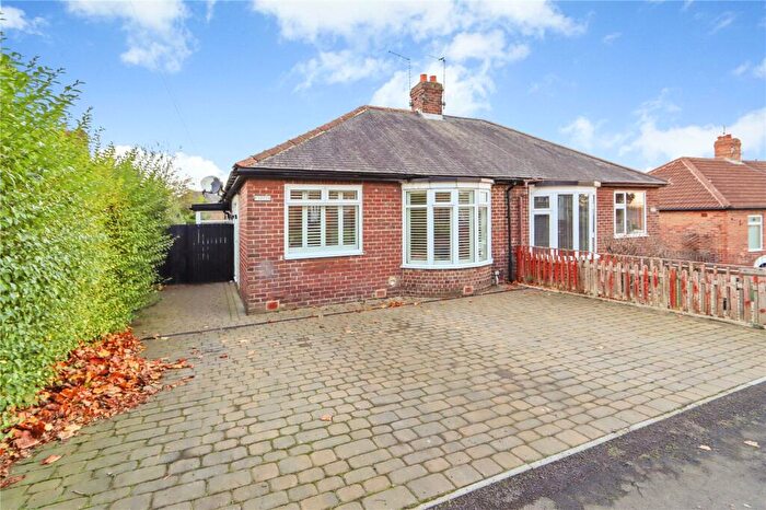 2 Bedroom Bungalow For Sale In Woodside Lane, Ryton, Tyne And Wear, NE40
