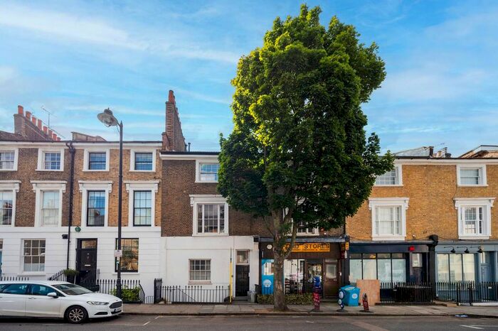 1 Bedroom Flat To Rent In Offord Road, Islington, London, N1