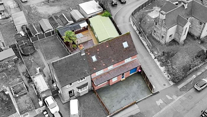 6 Bedroom Semi Detached House For Sale In Wales Road, Kiveton Park, Sheffield, S26