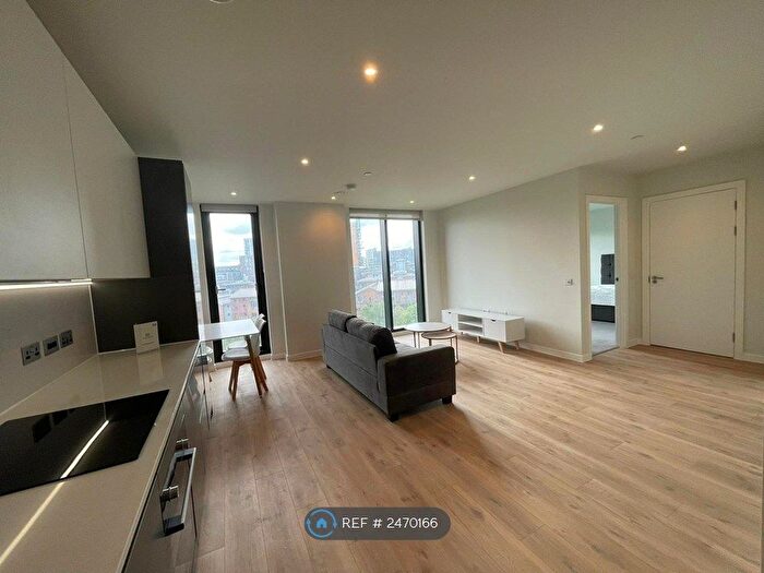 1 Bedroom Flat To Rent In Aspin Lane, Manchester, M4