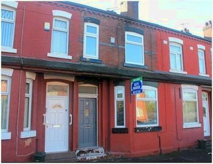 3 Bedroom Terraced House To Rent In Linwood Grove, Longsight, Manchester M12