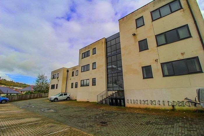 1 Bedroom Flat To Rent In Laburnum Drive, Newport NP19