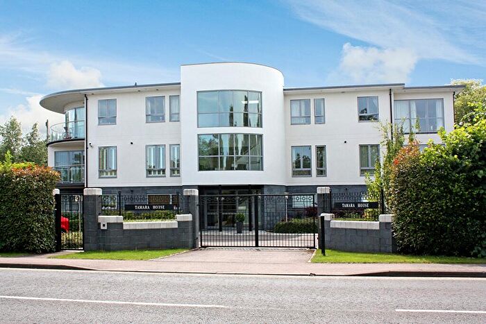 3 Bedroom Apartment To Rent In Queen Ediths Way, Cambridge, Cambridgeshire, CB1