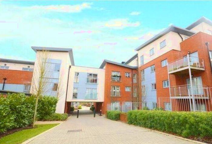 1 Bedroom Flat To Rent In Charrington Place, St Albans, AL1