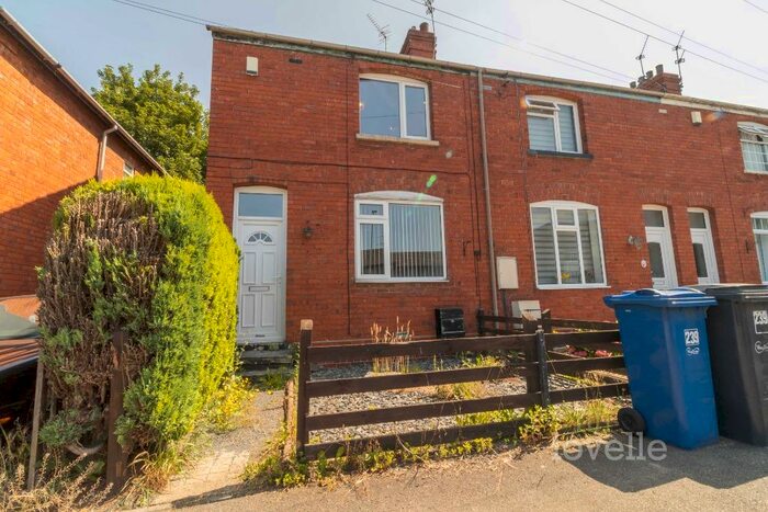 2 Bedroom Semi-Detached House To Rent In Lea Road, Gainsborough, DN21