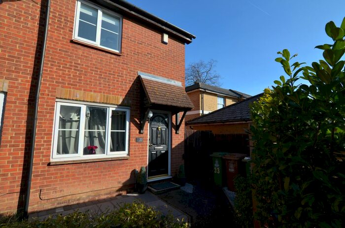 2 Bedroom End Of Terrace House To Rent In Larch Grove, Sidcup, DA15