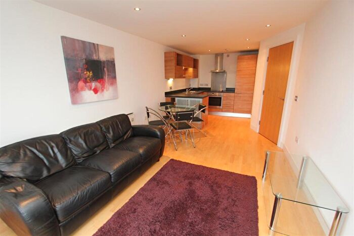 1 Bedroom Flat For Sale In Clarence House, Leeds Dock, LS10