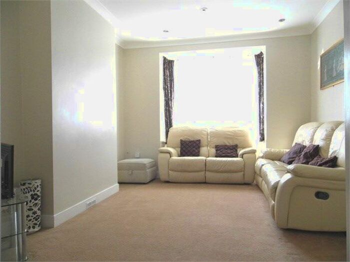 3 Bedroom Terraced House To Rent In Kingsley Road, Harrow, HA2
