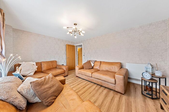 4 Bedroom Detached House For Sale In Cardinal Way, Newton-Le-Willows, WA12