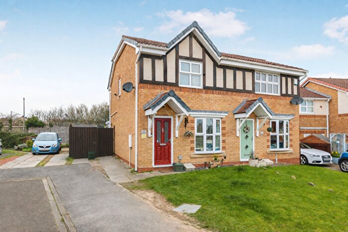 3 Bedroom Semi Detached House For Sale In Kipling Drive, Brough With St. Giles, DL9