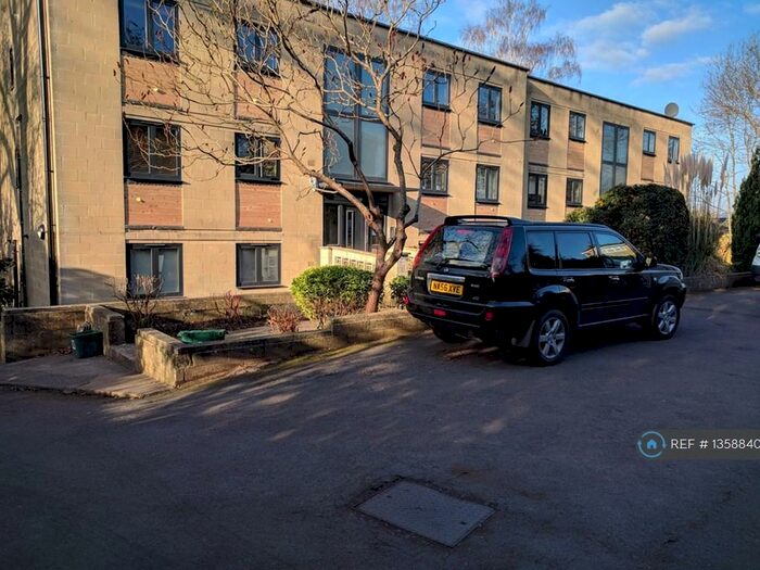 2 Bedroom Flat To Rent In Dahlia Gardens, Bath, BA2