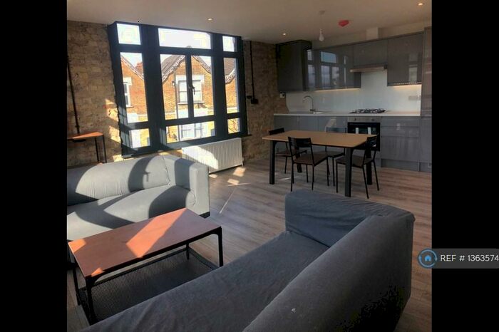 1 Bedroom Flat To Rent In West Green Road, London, N15