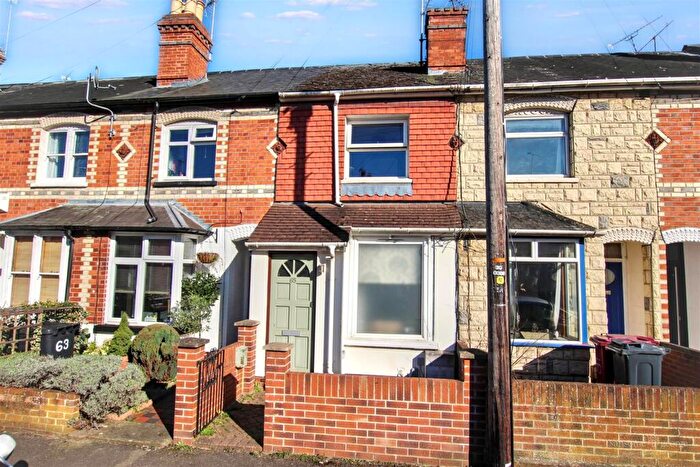 2 Bedroom Terraced House For Sale In Albany Road, Reading, RG30