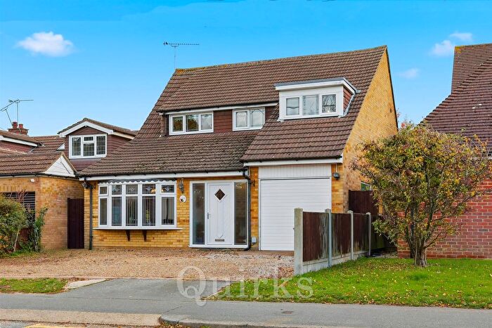 4 Bedroom Detached House For Sale In Perry Street, Billericay, CM12