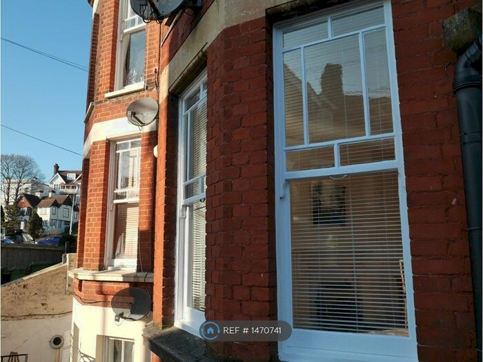 1 Bedroom Flat To Rent In Lime Hill Road, Tunbridge Wells, TN1