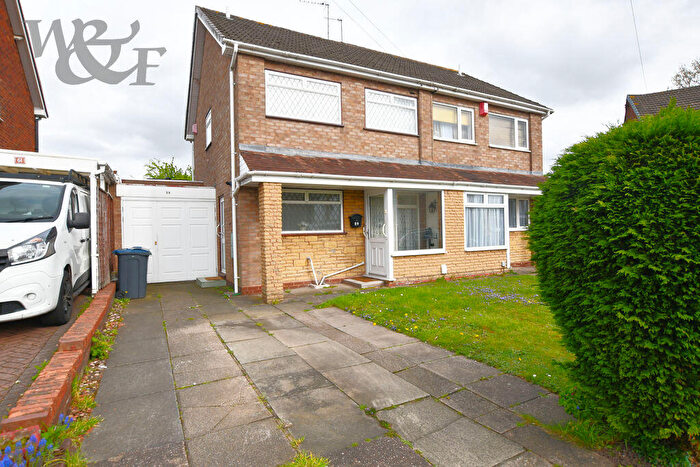 4 Bedroom Semi Detached House For Sale In The Parklands, Birmingham, B23