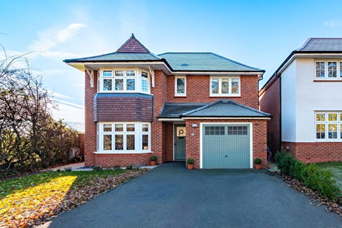 3 Bedroom Detached House For Sale In Clos Beau Mount, Penymynydd, CH4