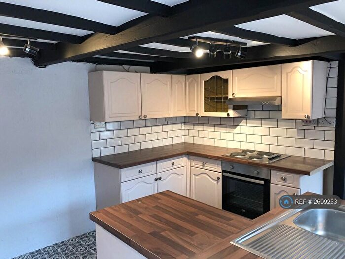 3 Bedroom End Of Terrace House To Rent In New Road, Staincross, Barnsley, S75