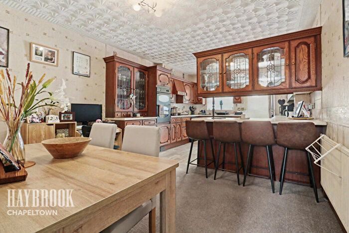 3 Bedroom Semi-Detached House For Sale In Bellhouse Road, Firth Park, S5