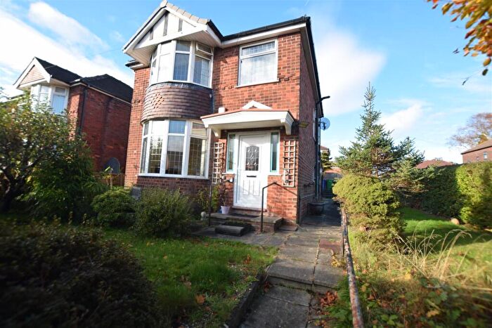 3 Bedroom Detached House For Sale In Victoria Avenue, Blackley, Manchester, M9