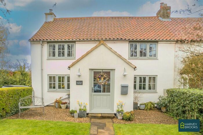 3 Bedroom Cottage For Sale In Hall Farm Cottages, East Harsley, DL6