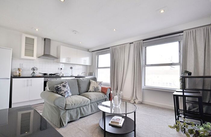 1 Bedroom Flat To Rent In Lillie Road, Fulham, SW6