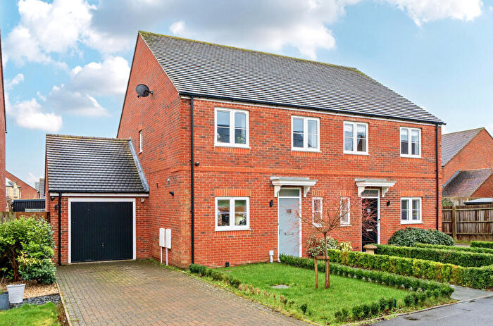 3 Bedroom Semi-Detached House For Sale In Whitaker Lane, Bampton, Oxfordshire, OX18