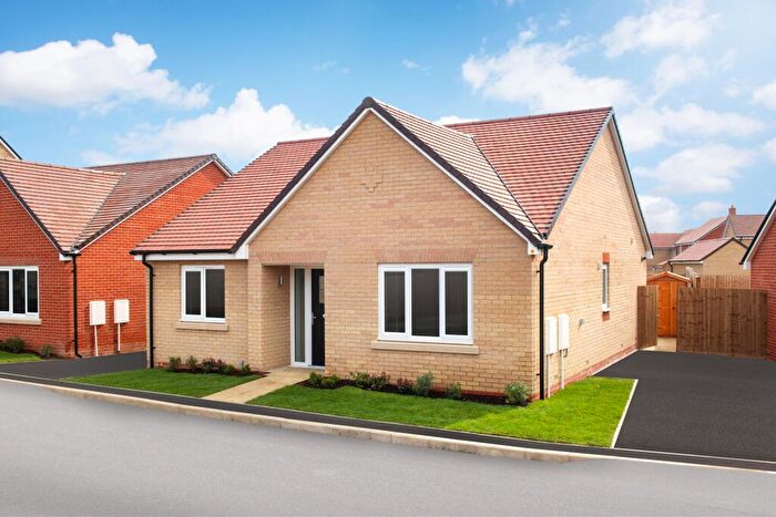 2 Bedroom Bungalow For Sale In Stortford Road, Dunmow, CM6