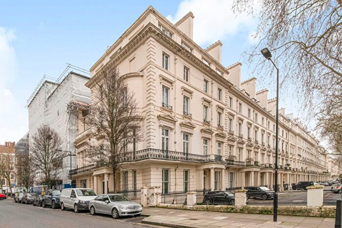 3 Bedroom Flat For Sale In Westbourne Terrace, Bayswater, W2
