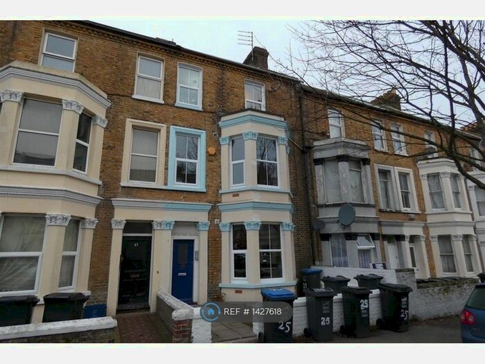 1 Bedroom Flat To Rent In Gordon Road, Cliftonville, Margate, CT9