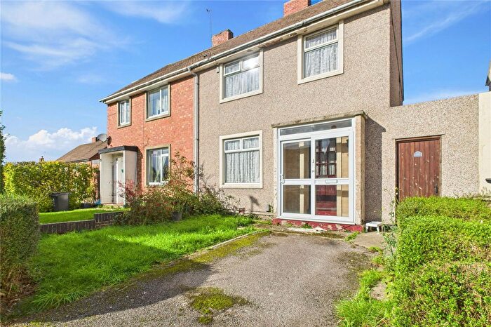 3 Bedroom Semi Detached House For Sale In Mulberry Grove, Pinehurst, Swindon, SN2