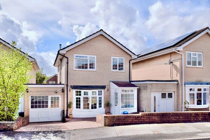 3 Bedroom Detached House For Sale In Croesonen Parc, Abergavenny, Monmouthshire, NP7