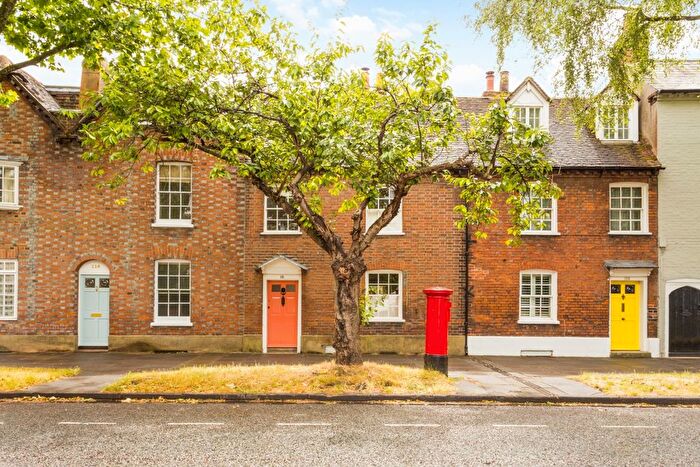 3 Bedroom Terraced House To Rent In St. Pancras, Chichester, PO19