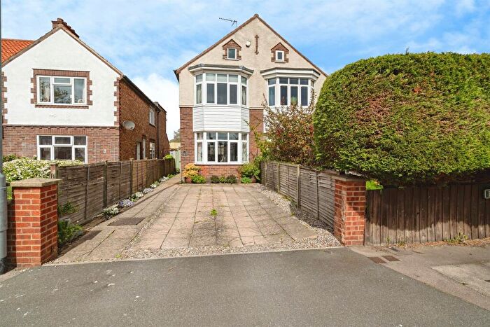 2 Bedroom Semi Detached House For Sale In Burgh Road, Gorleston, Great Yarmouth, NR31