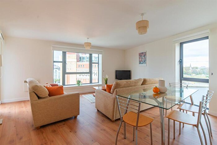 2 Bedroom Apartment To Rent In Baltic Quay, Mill Road, Gateshead, NE8