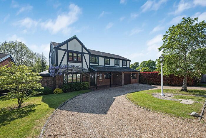 5 Bedroom Detached House To Rent In Heritage Hill, Keston, BR2