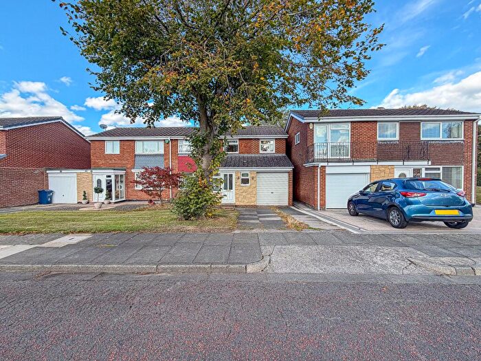 4 Bedroom Semi-Detached House For Sale In Harewood Close, Whickham, Newcastle Upon Tyne, NE16