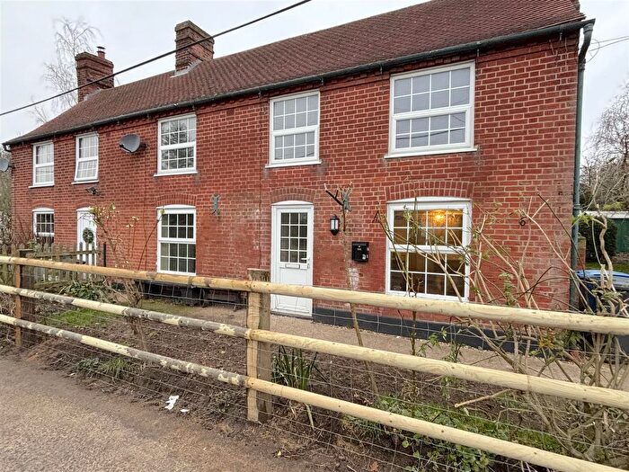 Property To Rent In The Street, Freston, Ipswich, IP9