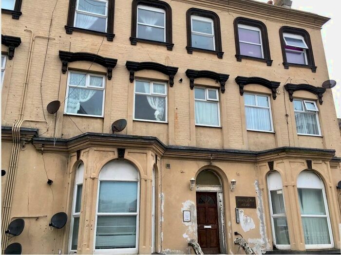 1 Bedroom Flat To Rent In Athelstan Road, Margate CT9