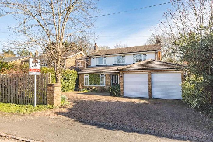 4 Bedroom Detached House For Sale In Nortoft Road, Chalfont St Peter, SL9