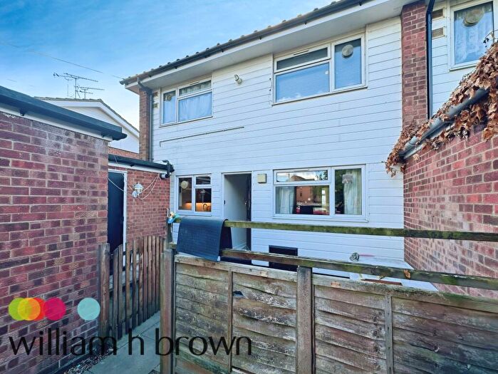 1 Bedroom Apartment To Rent In Home Mead, Chelmsford, CM2