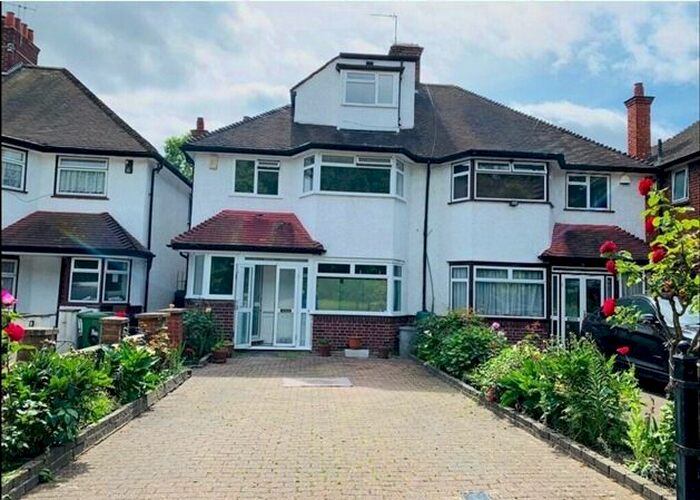 5 Bedroom Semi-Detached House To Rent In Vivian Gardens, Wembley, London, HA9