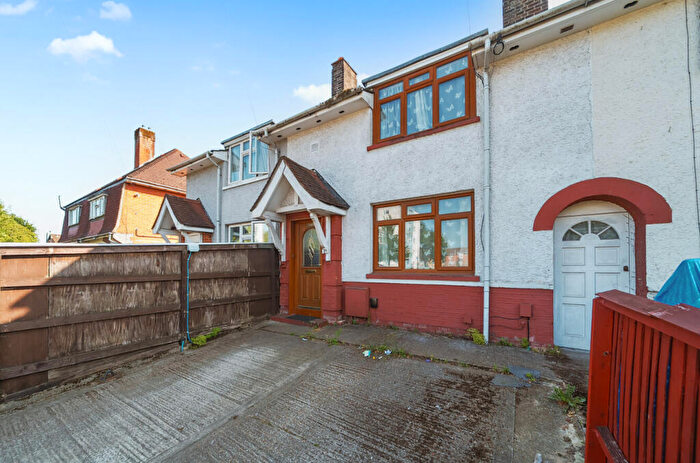 3 Bedroom Terraced House For Sale In Bursledon Road, Southampton, Hampshire, SO19