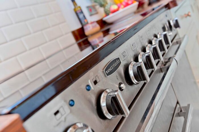 5 Bedroom Detached House For Sale In Kennels Cottage, Wester Balruddery, By Dundee, DD2