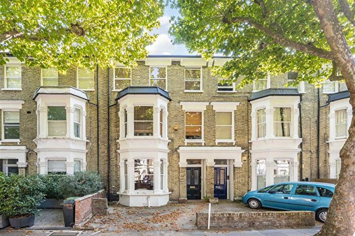 5 Bedroom Property For Sale In Agate Road, Brackenbury Village, W6